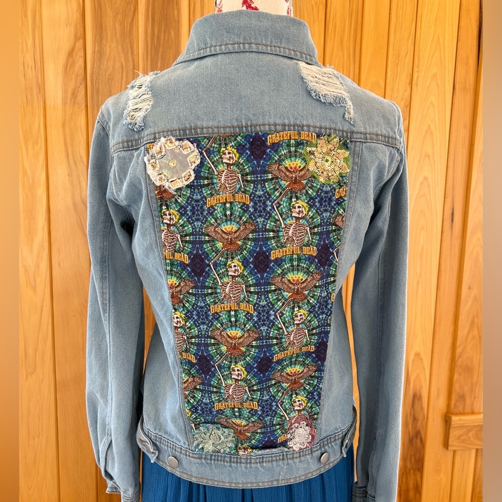 Grateful Dead Hand Embellished Distressed Denim Jacket; Grateful Dead - Picture 2 of 11